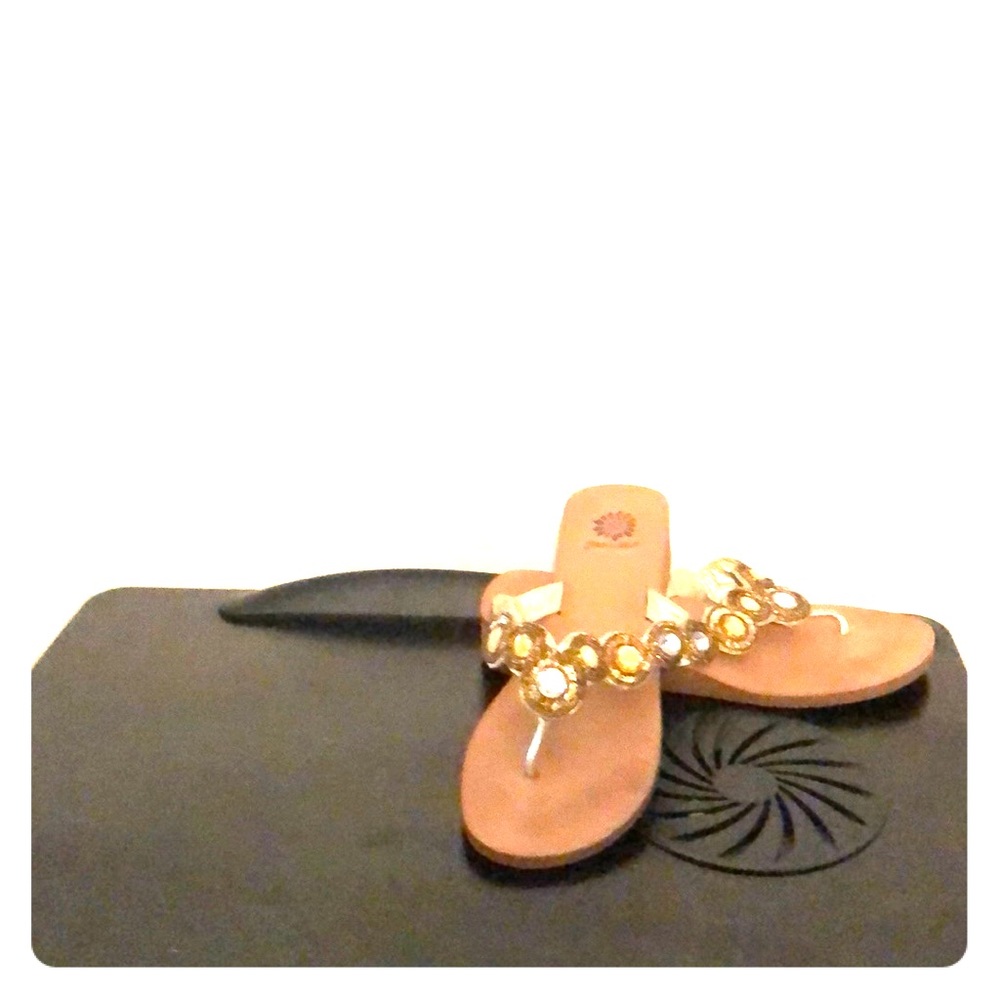 Sandal
